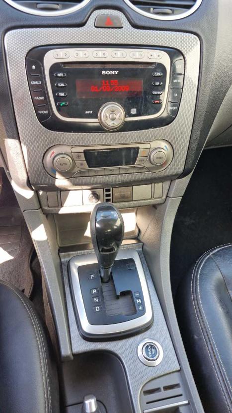 FORD Focus Hatch 2.0 16V 4P GHIA AUTOMTICO, Foto 11