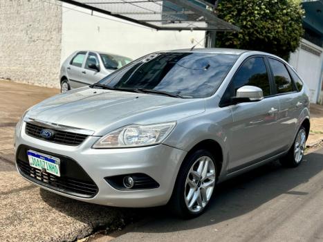 FORD Focus Hatch 2.0 16V 4P GLX FLEX, Foto 3