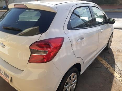 FORD Ka Hatch 1.5 12V 4P TI-VCT SE FLEX, Foto 4