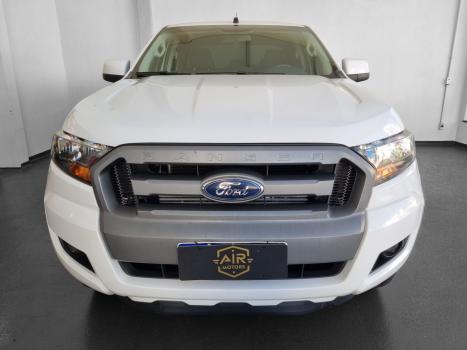 FORD Ranger 2.2 16V XLS DIESEL 4X4 CABINE DUPLA AUTOMTICO, Foto 4