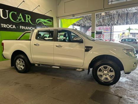 FORD Ranger 2.3 16V XLT CABINE DUPLA, Foto 3