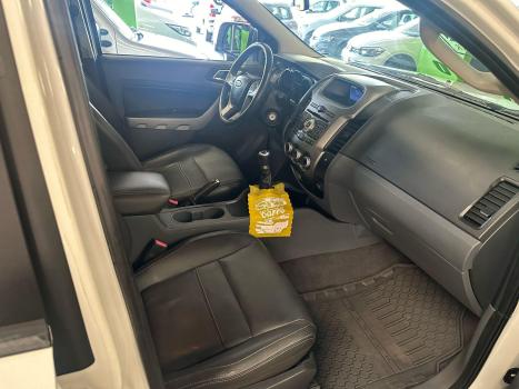 FORD Ranger 2.3 16V XLT CABINE DUPLA, Foto 10