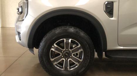 FORD Ranger 3.0 V6 24V 4X4 XLT TURBO DIESEL CABINE DUPLA AUTOMTICO, Foto 9