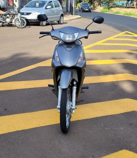 HONDA Biz 125 ES, Foto 4