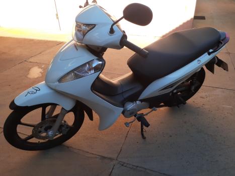 HONDA Biz 125 EX, Foto 2