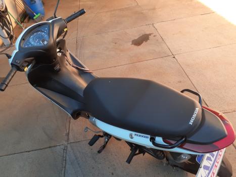 HONDA Biz 125 EX, Foto 3
