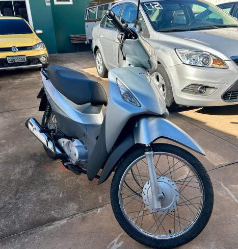 HONDA Biz 125 KS, Foto 2