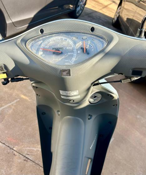 HONDA Biz 125 KS, Foto 6