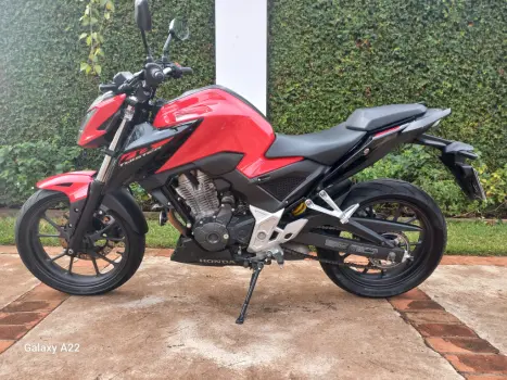 HONDA CB 300 F Twister FLEX ABS, Foto 2