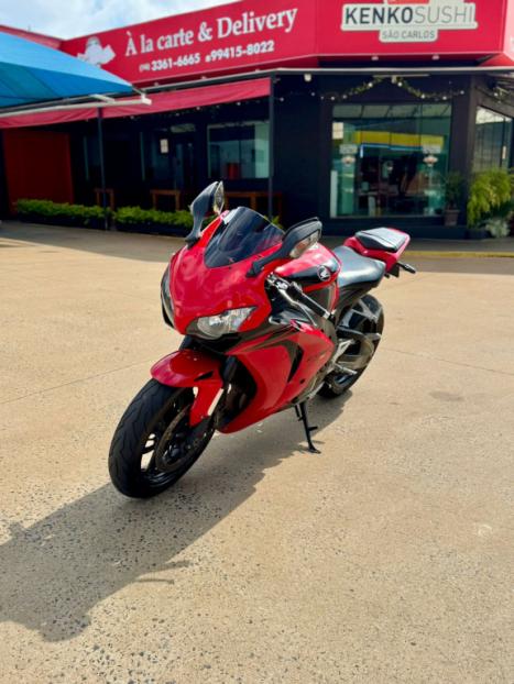 HONDA CBR 1000 F, Foto 3