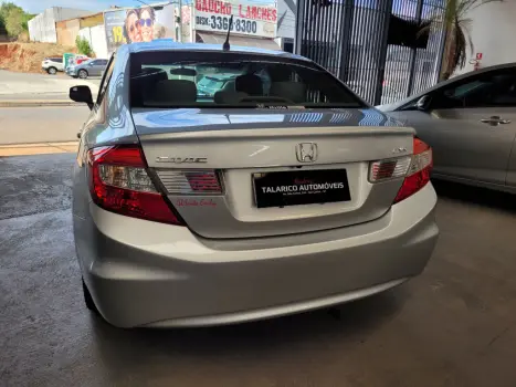 HONDA Civic 1.8 16V 4P FLEX LXS AUTOMTICO, Foto 4