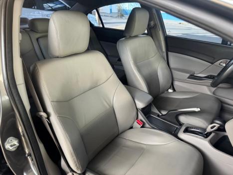 HONDA Civic 1.8 16V 4P FLEX LXS AUTOMTICO, Foto 9