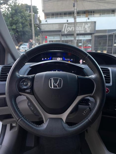 HONDA Civic 1.8 16V 4P LXS, Foto 20