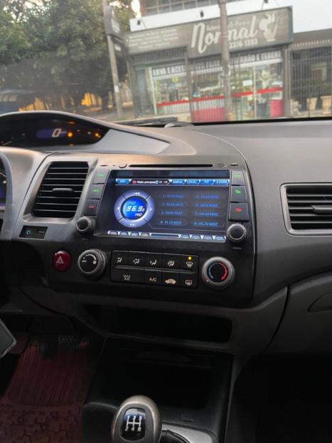 HONDA Civic 1.8 16V 4P FLEX LXS, Foto 18