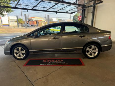 HONDA Civic 1.8 16V 4P FLEX LXS AUTOMTICO, Foto 2