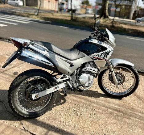 HONDA NX Falcon 400, Foto 3