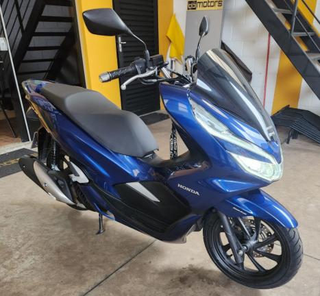 HONDA PCX 150 DLX, Foto 3