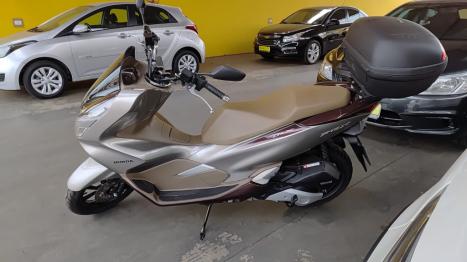 HONDA PCX 150 DLX, Foto 3