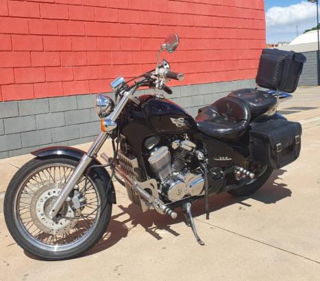 HONDA Shadow 600, Foto 8