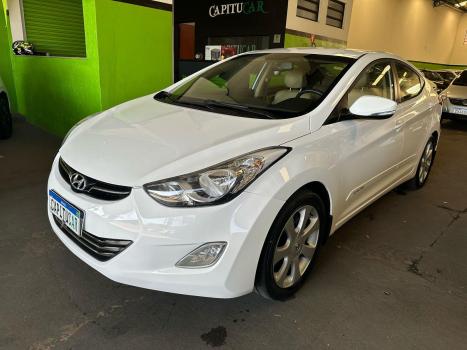 HYUNDAI Elantra 1.8 16V 4P, Foto 2