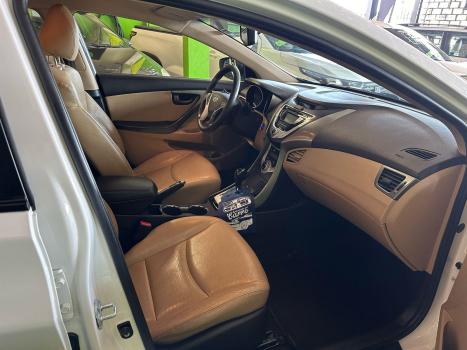 HYUNDAI Elantra 1.8 16V 4P, Foto 9