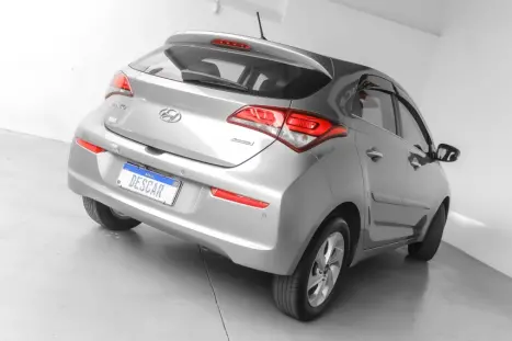 HYUNDAI HB 20 Hatch 1.6 16V 4P PREMIUM FLEX AUTOMTICO, Foto 5