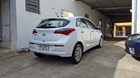 HYUNDAI HB 20 Hatch 1.6 16V 4P FLEX COMFORT PLUS, Foto 3