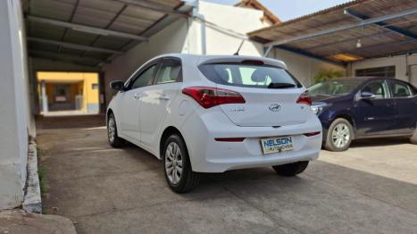 HYUNDAI HB 20 Hatch 1.6 16V 4P FLEX COMFORT PLUS, Foto 8