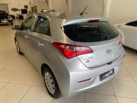 HYUNDAI HB 20 Hatch 1.6 16V 4P FLEX COMFORT PLUS, Foto 2