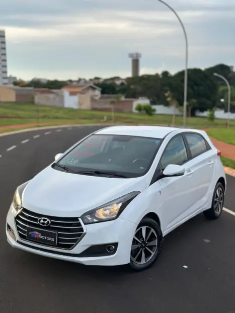 HYUNDAI HB 20 Hatch 1.0 12V 4P FLEX COMFORT 5 ANOS, Foto 2