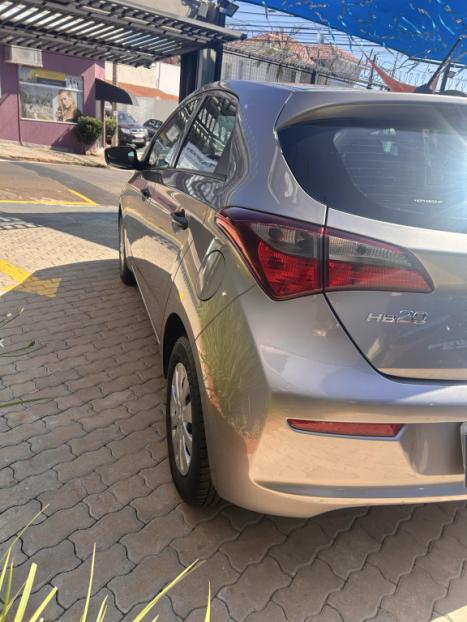 HYUNDAI HB 20 Hatch 1.0 12V 4P FLEX UNIQUE, Foto 9