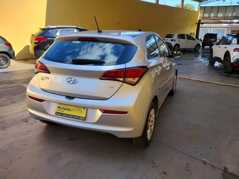 HYUNDAI HB 20 Hatch 1.6 16V 4P FLEX COMFORT PLUS, Foto 3