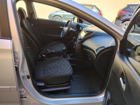 HYUNDAI HB 20 Hatch 1.6 16V 4P FLEX COMFORT PLUS, Foto 8