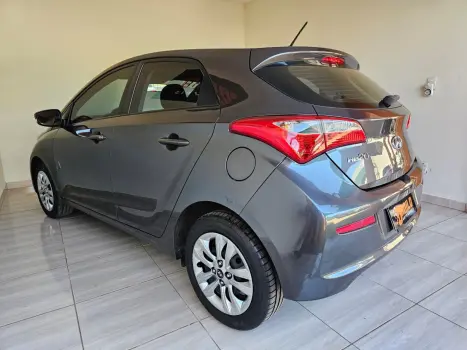 HYUNDAI HB 20 Hatch 1.0 12V 4P FLEX COMFORT PLUS, Foto 4