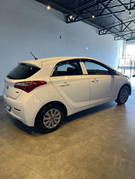 HYUNDAI HB 20 Hatch , Foto 4