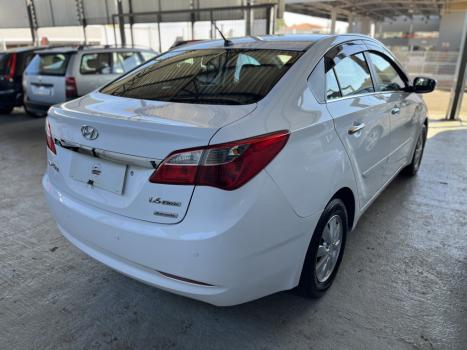 HYUNDAI HB 20 Sedan 1.6 16V 4P FLEX COMFORT STYLE AUTOMTICO, Foto 6