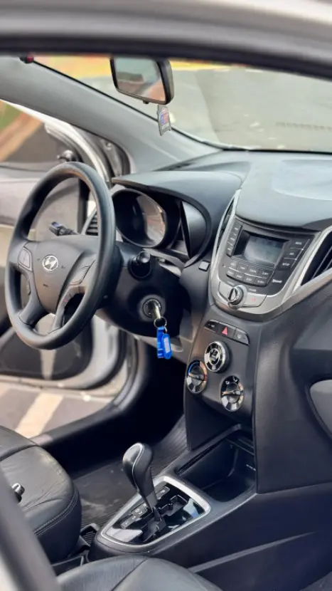 HYUNDAI HB 20 Sedan 1.6 16V 4P FLEX COMFORT AUTOMTICO, Foto 9