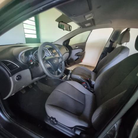 HYUNDAI HB 20 Sedan 1.0 12V 4P FLEX COMFORT PLUS TURBO, Foto 6