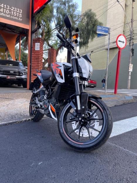 KTM 200 DUKE , Foto 3