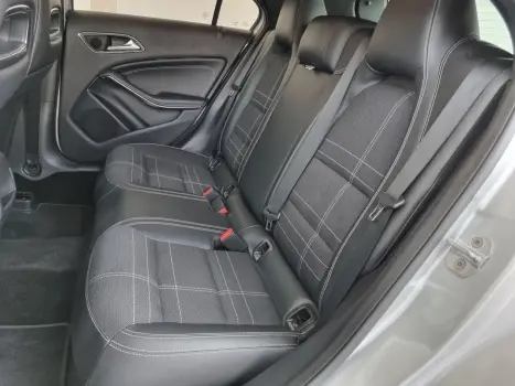 MERCEDES-BENZ A 200 1.6 16V 4P TURBO AUTOMTICO, Foto 3