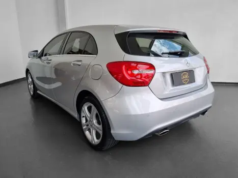 MERCEDES-BENZ A 200 1.6 16V 4P TURBO AUTOMTICO, Foto 8