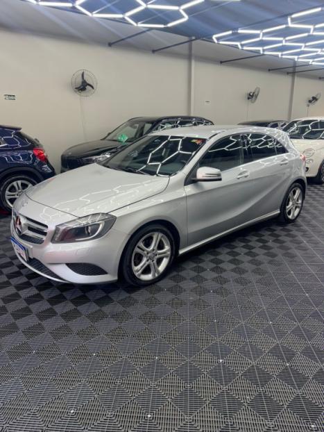 MERCEDES-BENZ A 200 1.6 16V 4P TURBO FLEX AUTOMTICO, Foto 1