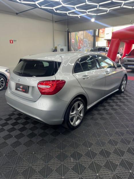 MERCEDES-BENZ A 200 1.6 16V 4P TURBO FLEX AUTOMTICO, Foto 4