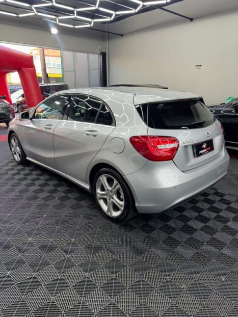 MERCEDES-BENZ A 200 1.6 16V 4P TURBO FLEX AUTOMTICO, Foto 6