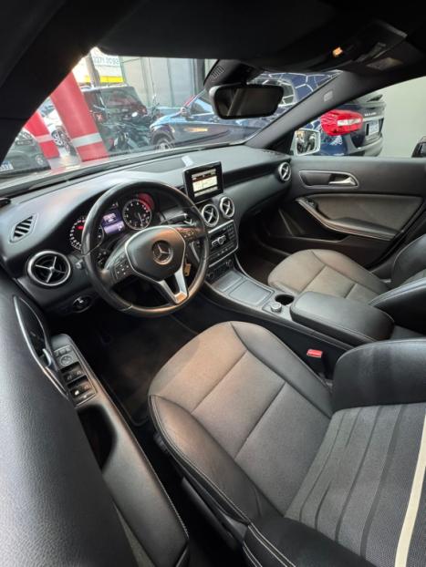 MERCEDES-BENZ A 200 1.6 16V 4P TURBO FLEX AUTOMTICO, Foto 9