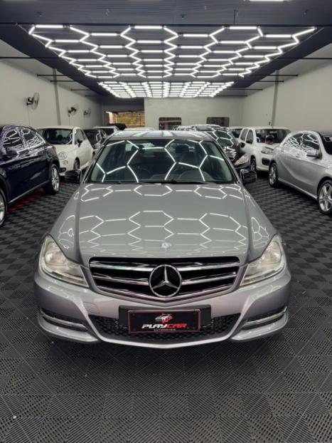 MERCEDES-BENZ C 180 1.8 16V 4P CGI CLASSIC TURBO AUTOMTICO, Foto 2