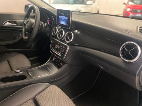 MERCEDES-BENZ CLA 180 1.6 16V 4P CGI TURBO 7G-TRONIC DCT AUTOMTICO, Foto 6