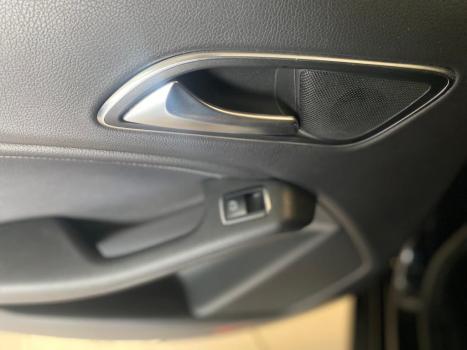 MERCEDES-BENZ CLA 180 1.6 16V 4P CGI TURBO 7G-TRONIC DCT AUTOMTICO, Foto 9