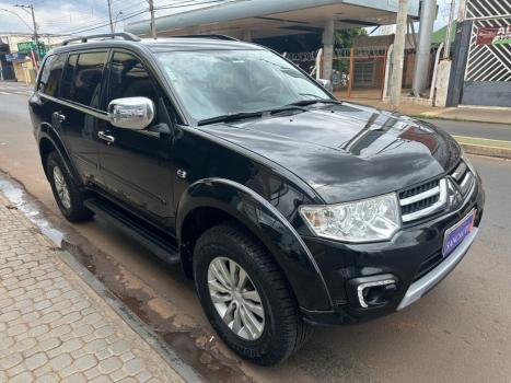 MITSUBISHI Pajero 3.2 16V 4P 4X4 7 LUGARES OUTDOOR TURBO DIESEL INTERCOOLER AUTOMTICO, Foto 1