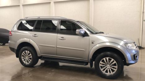 MITSUBISHI Pajero 3.5 V6 24V 4P FLEX HPE 4X4 AUTOMTICO, Foto 2